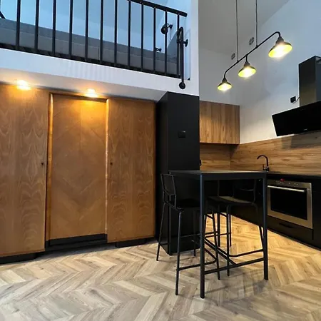 I&m Rejtana Lejlighed